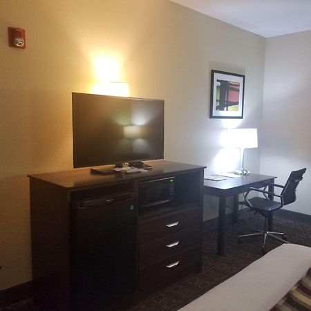 Best Western Rayne Inn מראה חיצוני תמונה
