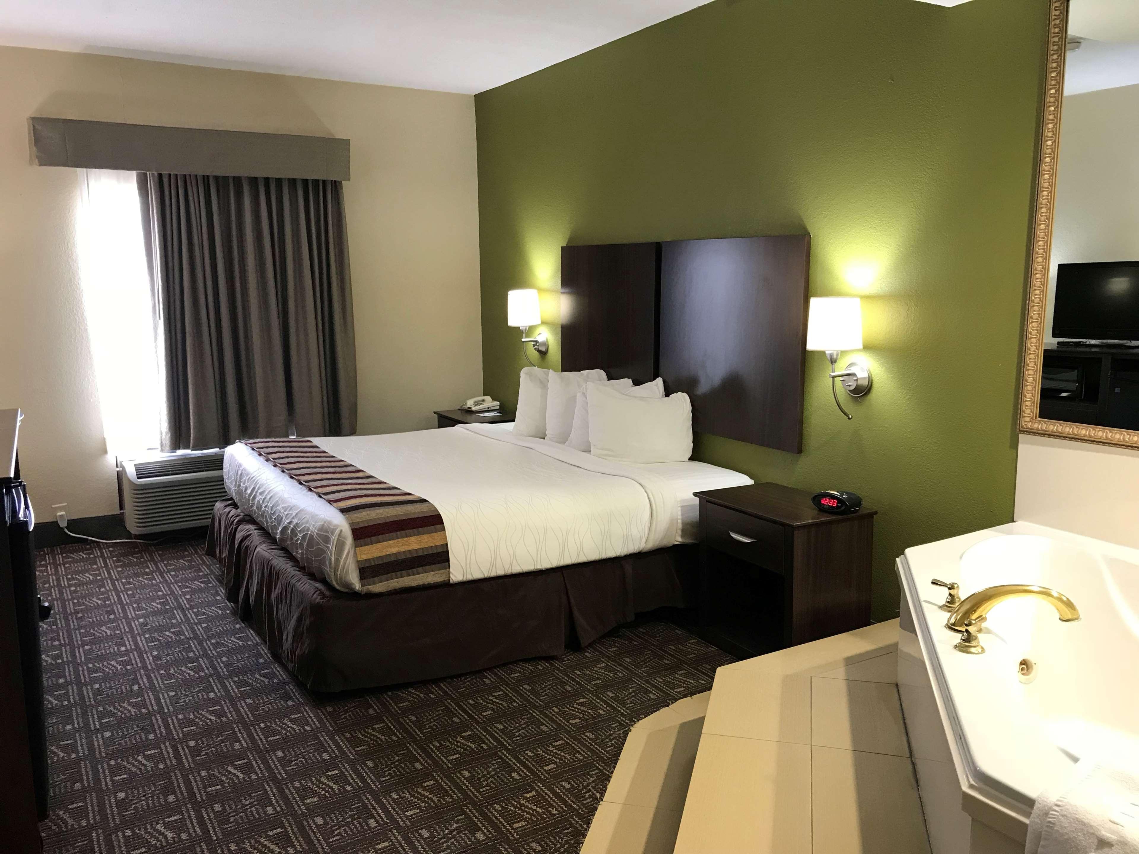Best Western Rayne Inn מראה חיצוני תמונה