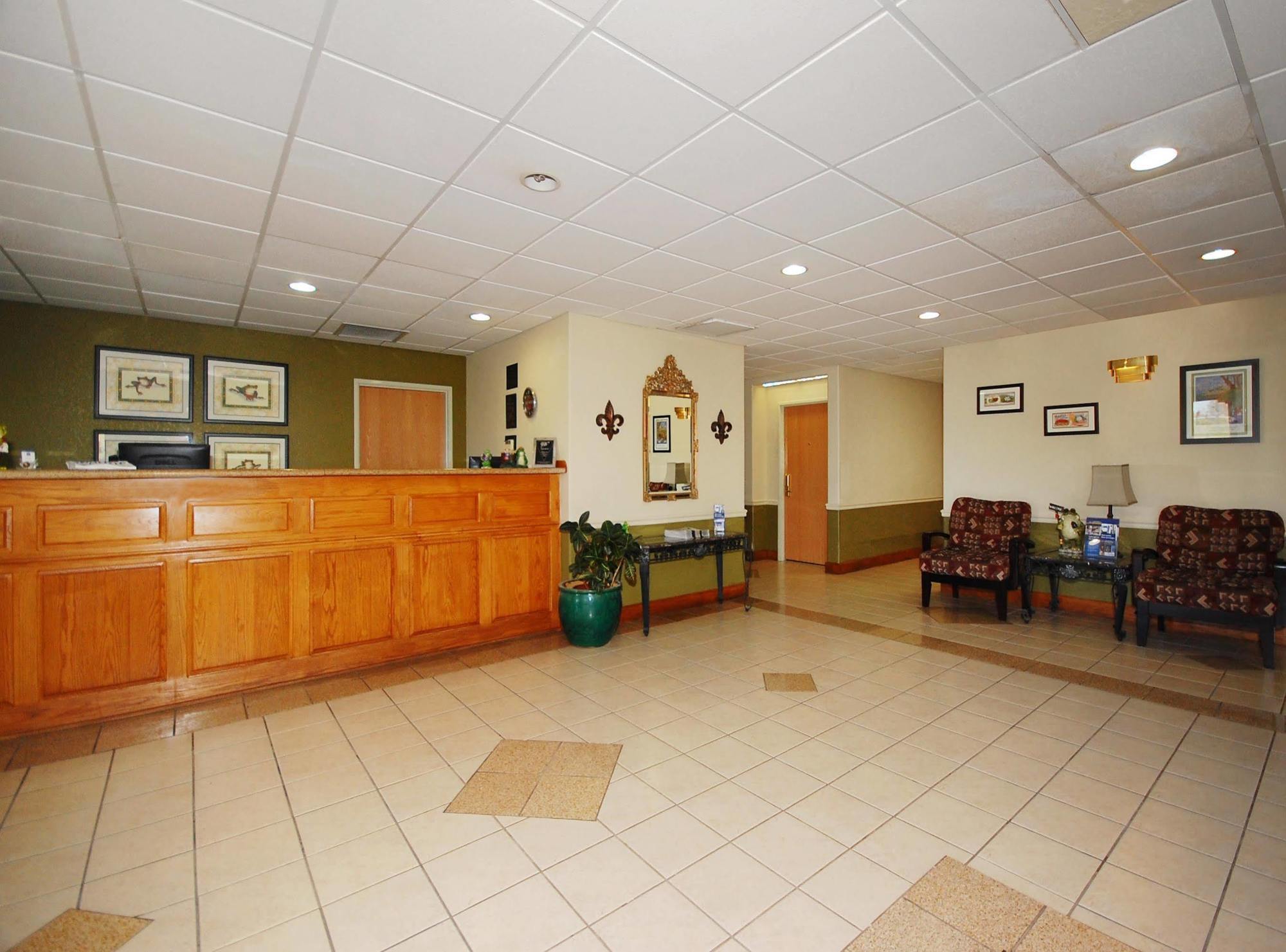 Best Western Rayne Inn מראה חיצוני תמונה