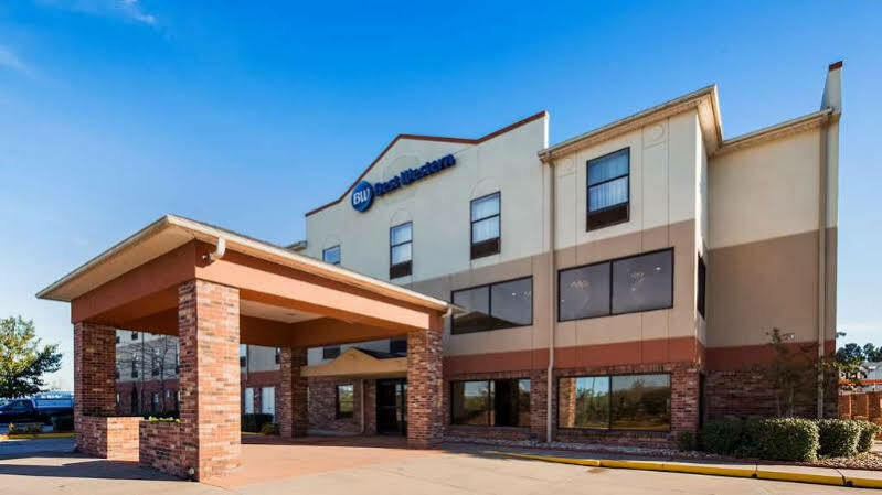 Best Western Rayne Inn מראה חיצוני תמונה